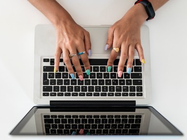 Az online csalások evolúciója: a nigériai hercegtől a mesterséges intelligenciáig