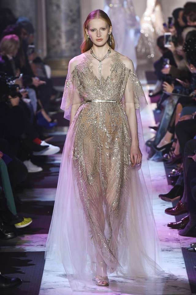 A párizsi haute couture divathét ismét tartogatott magyar szenzációt