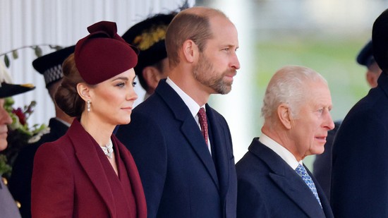 Ő a királyi család új kősziklája, aki pontosan úgy irányít, mint ahogy Erzsébet királynő tette