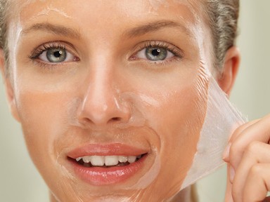 Nem hiányozhat ez a 3 kémiai hámlasztó a fürdőszobádból!