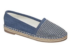 Ellie Goulding exkluzív fellépéssel keretezve mutatta be Deichmann kollekcióját