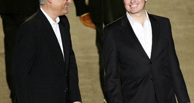 28 évvel ez első randi után összeházasodott a tervezőpáros