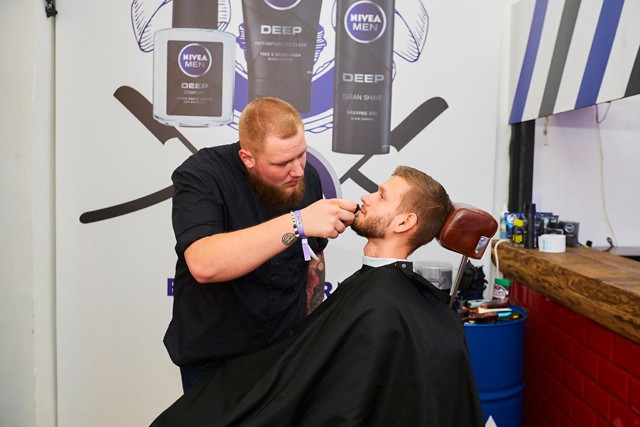 Új márkával és szuper programokkal köszöntötte a tavaszt a dm beauty workshop