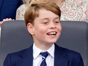 György herceg történelmet ír Károly király koronázásán - mondjuk is, hogyan