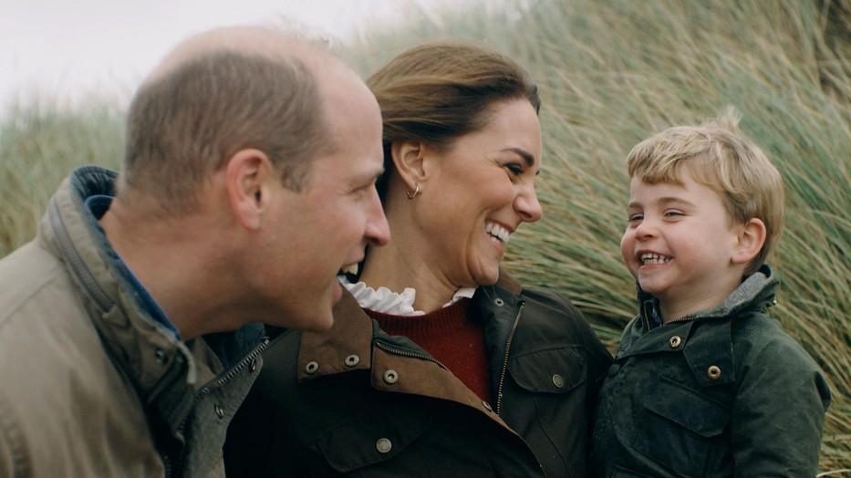 Neked feltűnt ez a részlet Lajos herceg szülinapi fotóin?