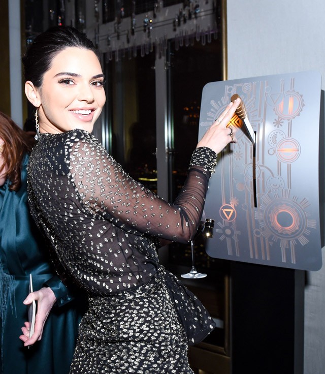 Kendall Jenner HB Empire State Building