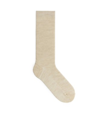 Gyapjú zokni ARKET 15 euró