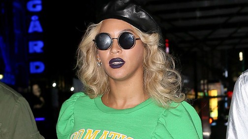 Beyoncé szettje pocsék, de figyeld ezt a hihetetlen rúzst