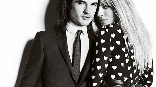 Sienna Miller és szerelme a Burberry új kampányában szikráznak
