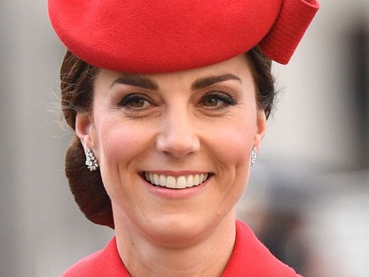 Kate Middleton 5 éve is ezt a szettet viselte, de most sokkal jobban nézett ki benne