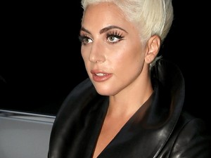 Lady Gaga olyan csodaszép smink nélkül, hogy nem jutunk szóhoz