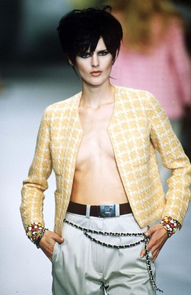 1995-ben a Chanel arca lett 