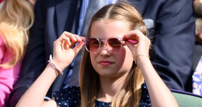 50 évvel ezelőtti fotón Sarolta hercegnő hasonmása: de ki ez a kislány, aki ennyire kísértetiesen emlékeztet rá?