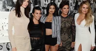 Újabb Kardashian lány várandós? Ezért találgatnak a rajongók...