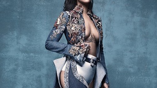 Nyaktörő tűsarkúkkal teszi tönkre Rihanna a cipőkirályt