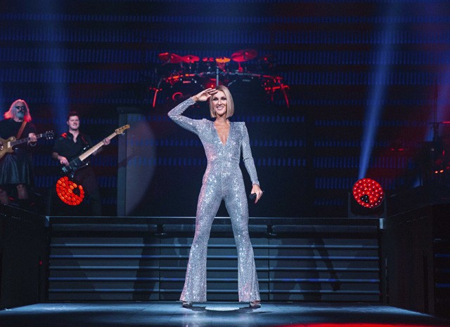 Dobj el mindent, Celine Dion először ad koncertet Budapesten