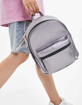 Bershka műbőr hátizsák 4995 Ft 