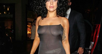 Lady Gaga mindent megmutat magából!