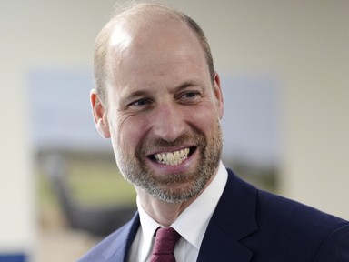 Kínos helyzetben kapták lencsevégre Vilmos herceget, ritkán látni a trónörököst ilyen emberi pillanatban