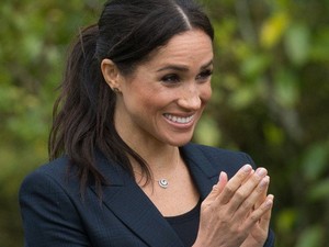 Meghan Markle majdnem sokkot kapott, amikor meglátta a tömegben régi rajongóját: zseniális a reakciója
