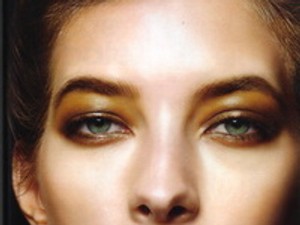 Shiseido, Harper"s Bazaar és egy magyar modell