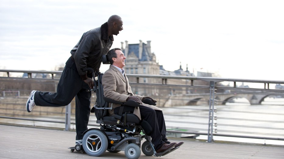 A 2011-es Életrevalók című film Philippe Pozzo di Borgo személyes élmenyei alapján készült