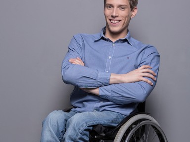 Fenyvesi Zoli: „Ha felszállok egy villamosra, már nem fordítják el a fejüket az emberek”