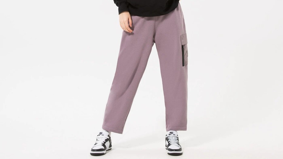 nike-nadrag-w-nsw-cargo-flc-pant-su-noi-nadrag-lila-dx2323531 3