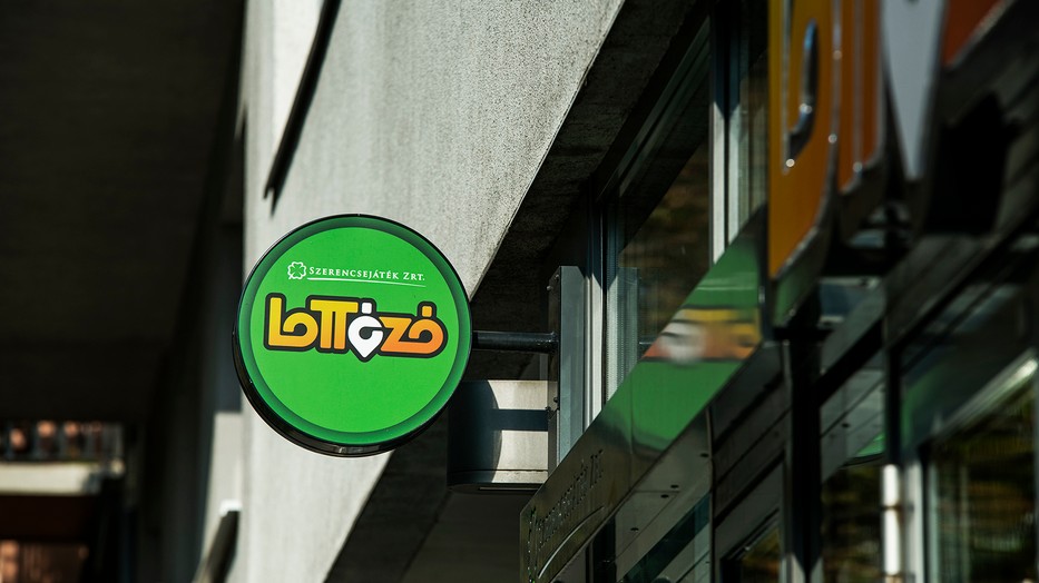 A lényeges dolgokban egyformák vagyunk (x)