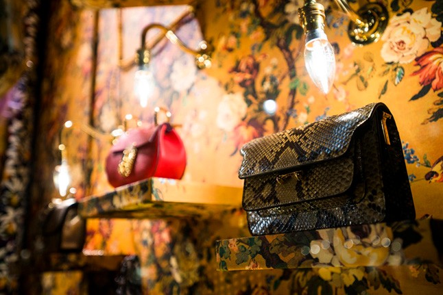 Kirakatban a karácsony