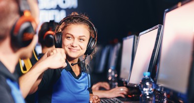 „A női játékosoknak is helyük van ebben a világban" -  a magyar női e-sport válogatott egyik tagjával beszélgettünk