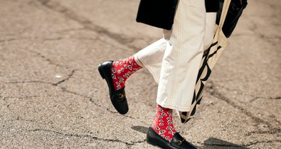 Hivatalosan is ez lett 2025 legstílusosabb zokni trendje