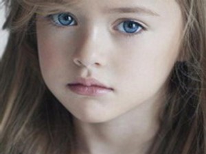 Kristina Pimenova: 6 évesen topmodell