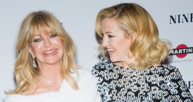 Kate Hudson és Goldie Hawn ikrekként ragyogtak a vörös szőnyegen