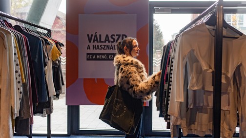 Stílus, tudatosság és jótékonyság egy helyen