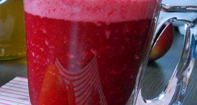 Rubinvörös smoothie - Az igazi méregtelenítő diétás turmix