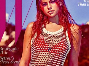 Na ne! Selena Gomez bikinis sorozata überszexuális lett