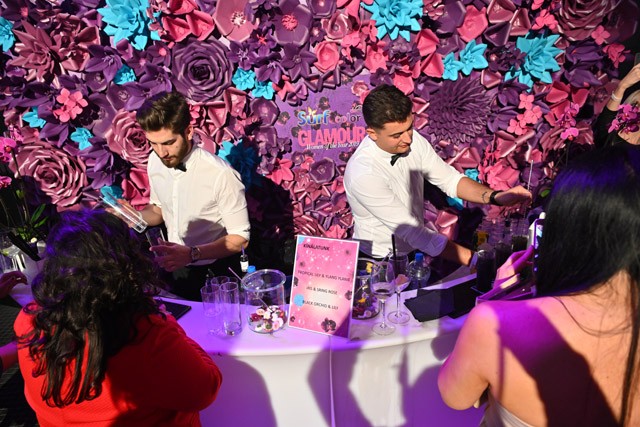 A Surf standnál finomabbnál finomabb italokat lehetett kapni