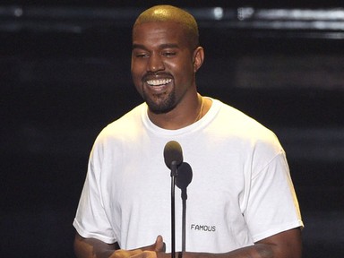 Kanye West női napszemüvegétől eláll a szavad