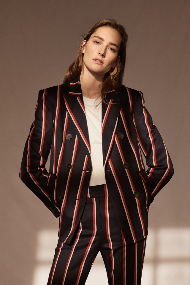 Bővítsd csíkos ruhatárad a Glamour-napok alatt ezekkel a remek darabokkal!