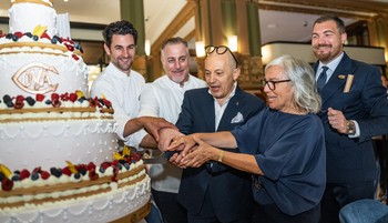 Kétszáz éves cukrászda érkezett Budapestre, a COVA eleganciája egyből Milánóba repít minket