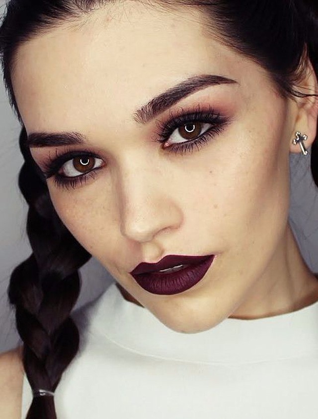 Vissza a 90-es évek sminktrendjéhez!