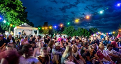 Irodalom a kertben, koncertek a dombon - egy hét múlva Margófeszt