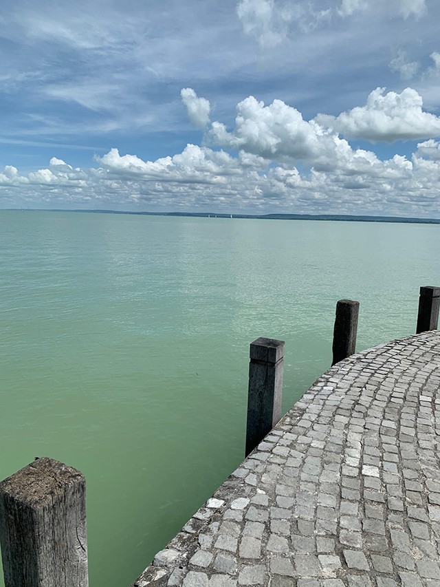 Fitos-Dombai Laura megosztja az egyik kedvenc magyar vidékét, ahova idén is ott nyaralnak