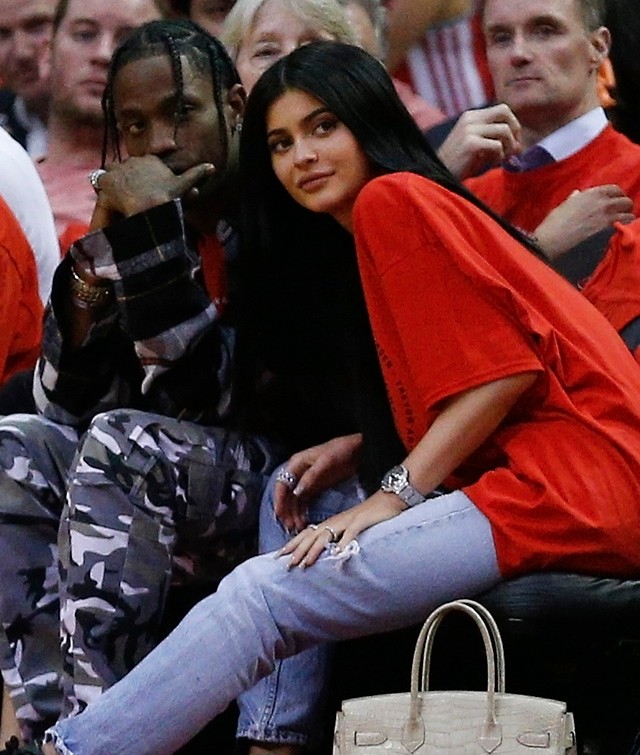 Kylie Jenner ezért nem megy hozzá Travis Scotthoz, még várandóssága ellenére sem!