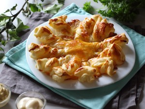 Egyszerű és gyors sajtos mennyei falatok