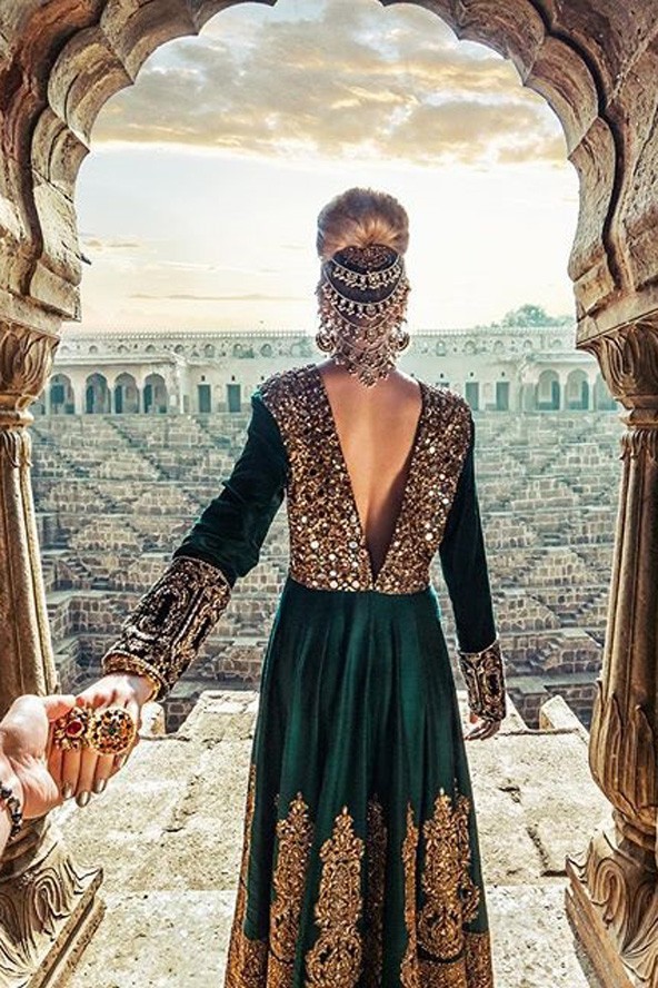 Így készülnek a #FollowMeTo képek