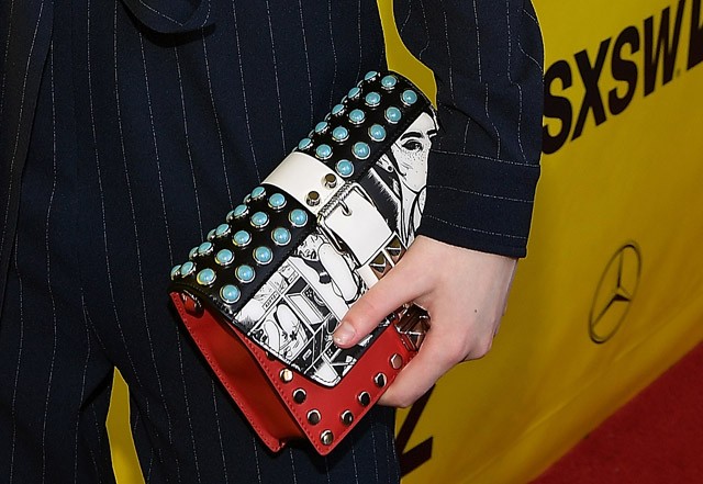 Elle Fanning táskája