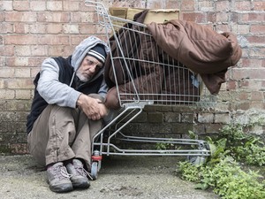 Jön az extrém hideg! Segíts te is a rászorulókon!