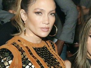 Jennifer Lopez szexi VMA ruháját nem láttad? Akkor most pótold!